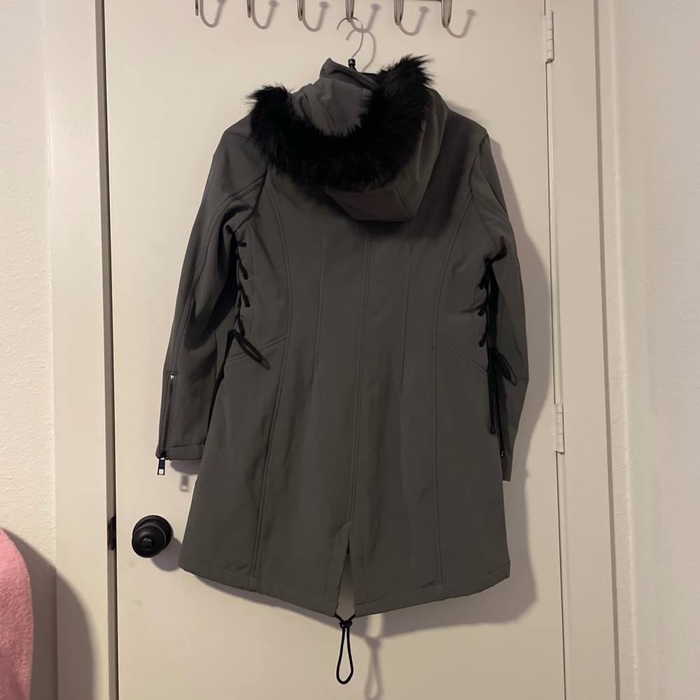 Guess Jacket - Picture 6 of 6